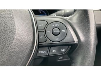 Toyota RAV4 2.5 VVT-i Hybrid Design 5dr CVT 2WD Hybrid Estate