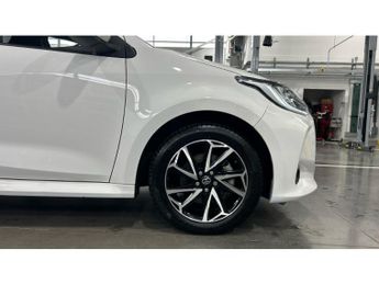 Toyota Yaris 1.5 Hybrid Design 5dr CVT Hybrid Hatchback