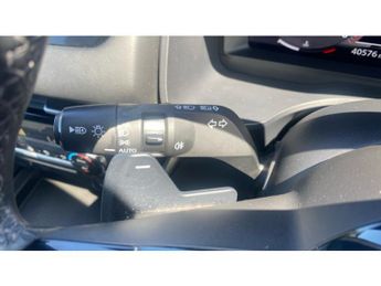 Nissan Qashqai 1.3 DiG-T MH 158 N-Connecta 5dr Xtronic Petrol Hatchback