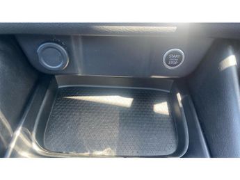 Nissan Qashqai 1.3 DiG-T MH 158 N-Connecta 5dr Xtronic Petrol Hatchback