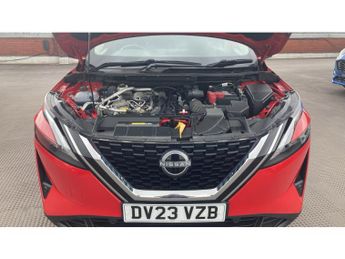 Nissan Qashqai 1.3 DiG-T MH 158 N-Connecta 5dr Xtronic Petrol Hatchback