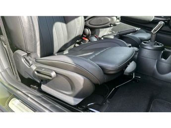 MINI Hatchback 1.5 Cooper Exclusive 3dr Auto Petrol Hatchback