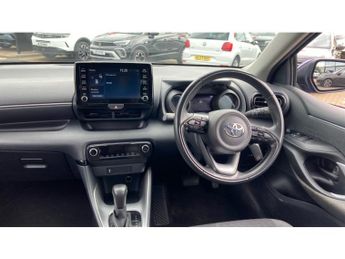 Toyota Yaris 1.5 Hybrid Design 5dr CVT Hybrid Hatchback