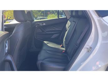 MG HS 1.5 T-GDI Trophy 5dr DCT Petrol Hatchback