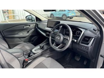 Nissan Qashqai 1.3 DiG-T MH 158 N-Connecta 5dr Xtronic Petrol Hatchback