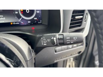 Nissan Qashqai 1.3 DiG-T MH 158 N-Connecta 5dr Xtronic Petrol Hatchback