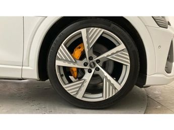 Audi e-tron 300kW 55 Quattro 95kWh Vorsprung 5dr Auto Electric Hatchback