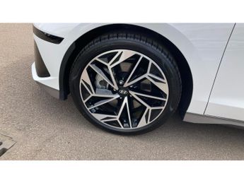 Hyundai IONIQ 6 239kW Premium 77kWh 4dr AWD Auto Electric Saloon