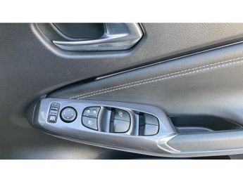 Nissan Juke 1.6 Hybrid Tekna 5dr Auto Hybrid Hatchback
