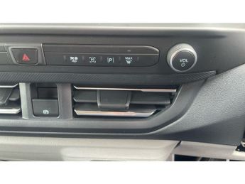 Ford Transit Custom E-320 L1 Rwd 100kW 65kWh H1 Van Limited Auto