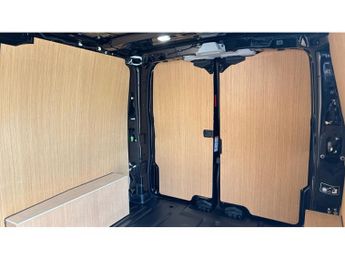 Ford Transit Custom E-320 L1 Rwd 100kW 65kWh H1 Van Limited Auto