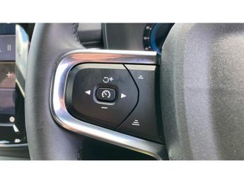 Volvo XC40 2.0 B4P Plus Dark 5dr Auto Petrol Estate
