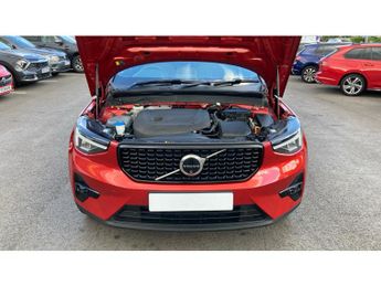 Volvo XC40 2.0 B4P Plus Dark 5dr Auto Petrol Estate
