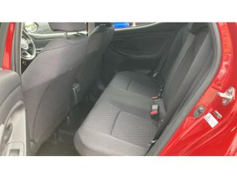 Toyota Yaris 1.5 Hybrid Design 5dr CVT Hybrid Hatchback