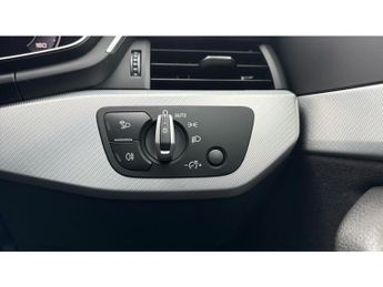 Audi A4 30 TDI Technik 4dr S Tronic Diesel Saloon