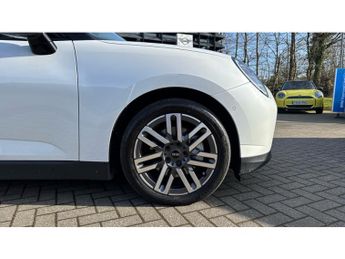 MINI Hatchback 135kW Cooper S Level 2 33kWh 3dr Auto Electric Hatchback