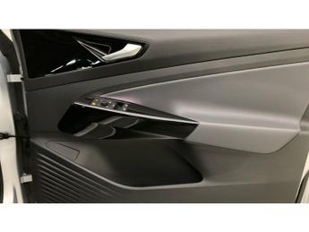 Volkswagen ID.4 109kW Life Pure 52kWh 5dr Auto Electric Estate