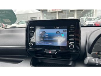 Toyota Yaris 1.5 Hybrid Icon 5dr CVT Hybrid Hatchback