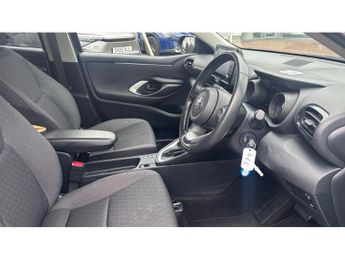 Toyota Yaris 1.5 Hybrid Design 5dr CVT Hybrid Hatchback