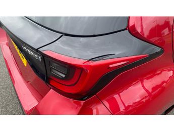 Toyota Yaris 1.5 Hybrid Design 5dr CVT Hybrid Hatchback