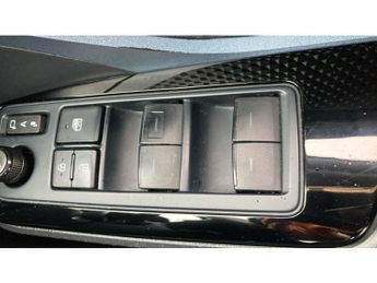 Toyota C-HR 1.8 Hybrid Design 5dr CVT Hybrid Hatchback