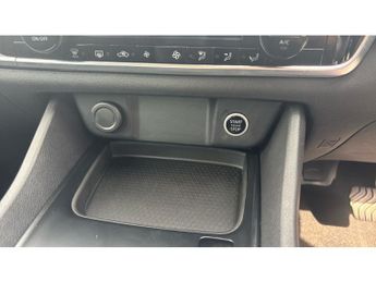 Nissan Qashqai 1.3 DiG-T MH 158 Acenta Premium 5dr Xtronic Petrol Hatchback