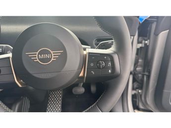 MINI Cooper 135kW E Classic 41kWh 3dr Auto Electric Hatchback
