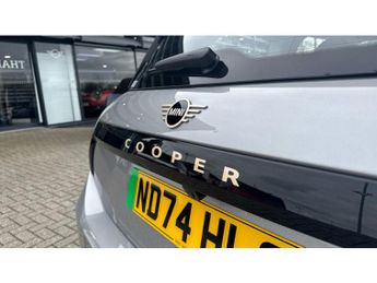 MINI Cooper 1.5 C Classic [Level 1] 3dr Auto Petrol Hatchback
