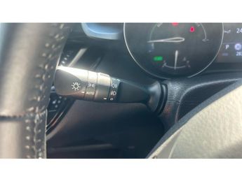 Toyota C-HR 1.8 Hybrid Design 5dr CVT Hybrid Hatchback