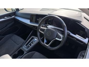 Volkswagen Golf 1.5 eTSI 150 Life 5dr DSG Petrol Hatchback