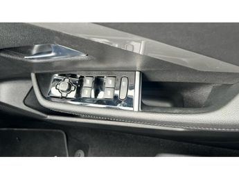 Vauxhall Astra 115kW GS 54kWh 5dr Auto Electric Hatchback