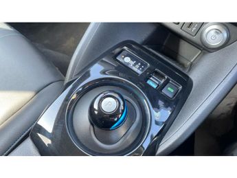Nissan LEAF 110kW N-Connecta 40kWh 5dr Auto Electric Hatchback