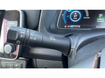 Nissan LEAF 110kW N-Connecta 40kWh 5dr Auto Electric Hatchback