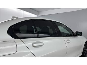 BMW 3 Series 320i xDrive M Sport 4dr Step Auto Petrol Saloon