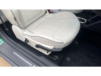 MINI Cooper 135kW E Exclusive 41kWh 3dr Auto Electric Hatchback