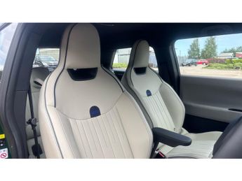 MINI Cooper 135kW E Exclusive 41kWh 3dr Auto Electric Hatchback