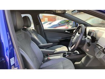 Volkswagen ID.4 109kW Life Pure 52kWh 5dr Auto Electric Estate