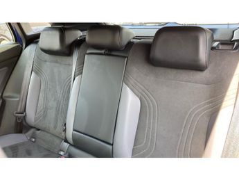 Volkswagen ID.4 109kW Life Pure 52kWh 5dr Auto Electric Estate