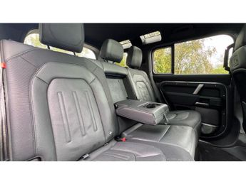 Land Rover Defender 3.0 D250 X-Dynamic S 110 5dr Auto Diesel Estate