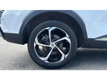 MG HS 1.5 T-GDI Trophy 5dr DCT Petrol Hatchback