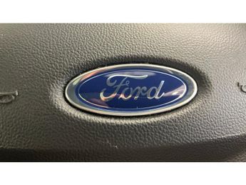 Ford Kuga 2.5 FHEV Black Package Edition 5dr CVT Hybrid Estate