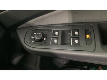 Volkswagen Golf 2.0 TDI 150 R-Line 5dr DSG Diesel Hatchback