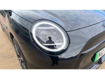 MINI Cooper 160kW SE Sport 54kWh 3dr Auto Electric Hatchback