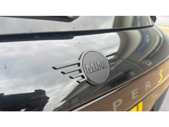 MINI Cooper 160kW SE Sport 54kWh 3dr Auto Electric Hatchback