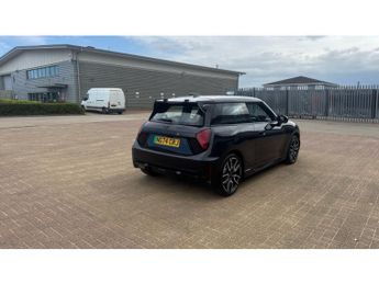 MINI Cooper 160kW SE Sport 54kWh 3dr Auto Electric Hatchback