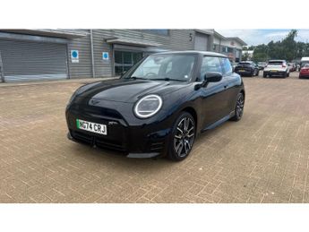 MINI Cooper 160kW SE Sport 54kWh 3dr Auto Electric Hatchback