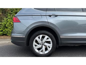Volkswagen Tiguan Allspace 2.0 TDI Life 5dr DSG Diesel Estate