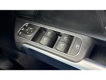 Mercedes-Benz GLB 220d 4Matic AMG Line Prem Plus 5dr 8G-Tronic Diesel Estate