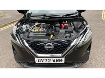 Nissan Qashqai 1.3 DiG-T MH 158 Acenta Premium 5dr Xtronic Petrol Hatchback