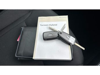 Hyundai TUCSON 1.6 TGDi Hybrid 230 SE Connect 5dr 2WD Auto Hybrid Estate